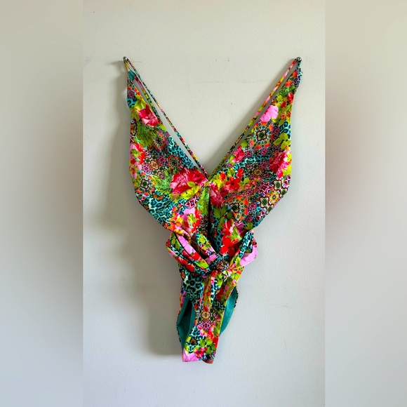 Luli Fama LULI ISLAND - Knotted One Piece, XS + bag - Picture 4 of 8